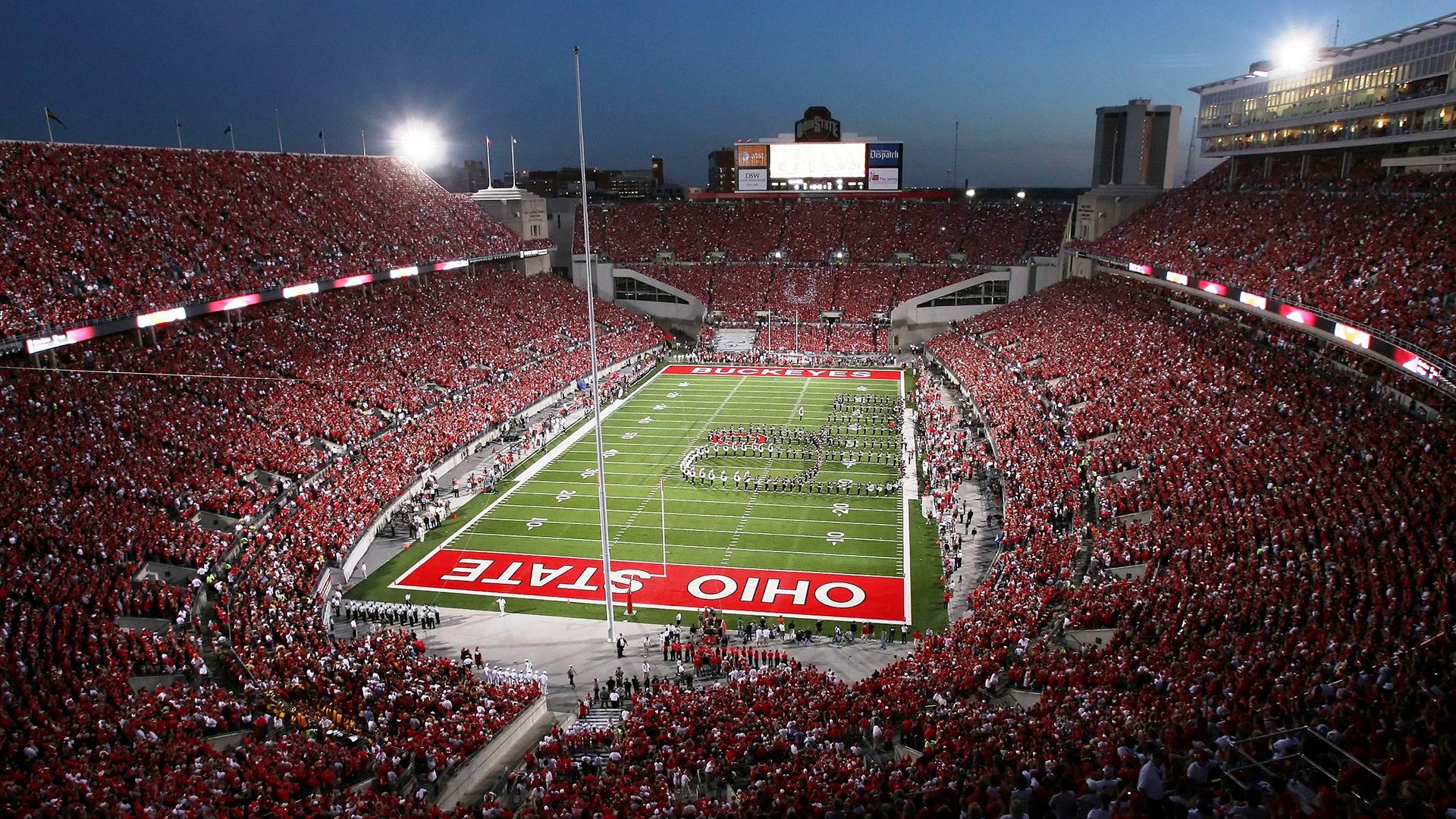 C罗帽子戏法力助球队翻盘，c罗的帽子戏法是怎么回事